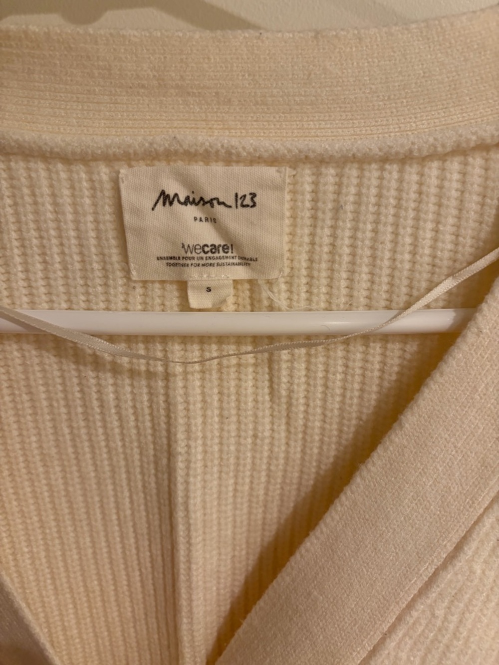 Maison123 Ivory Ribbed V-Neck Button Cardigan - Picture 2 of 5